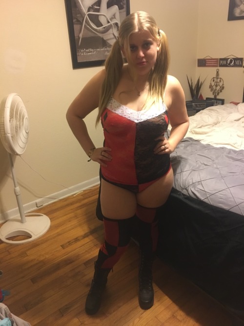 brittnijones12:  Ignore my face lol hubby takes terrible pics! Part 3 #me