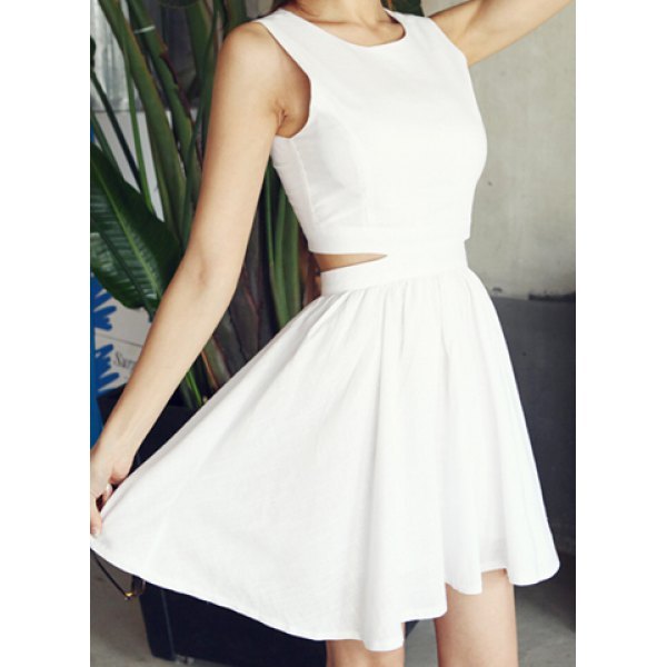 expertinawkward:  Cutout Zippered Dress. $13.92