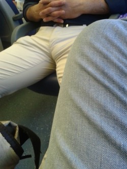 freeballdfw:  guys-with-bulges:  italian bulge on train.. seemed a very thick cock  #freeballing #gay #commando #bulge
