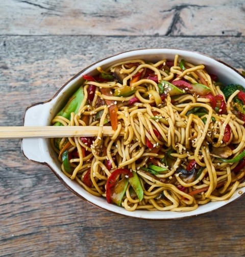 Vegan Noodle Pasta With Snap Peas And Red Peppers Recipe