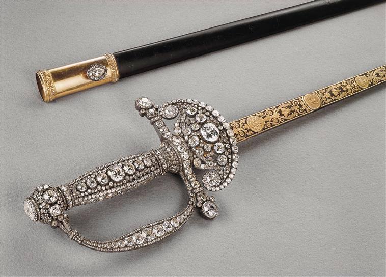 tiny-librarian:  This is the coronation sword of Charles X of France. It was stolen
