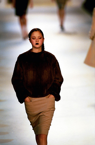 newmotel:devon aoki / loewe fw 99