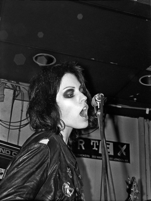 janiejones:Girls Will Be Girls: The Women at the Birth of Punk 