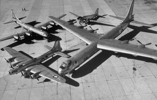 aviationblogs - B-17, B-36, B-29, and C47 Comparison