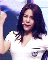 tiffanyhwangz:  hyejeong in heart attack performances  