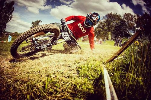 mtbdirty: @evocinstagram Amazing shot! I love this perspective! #downhilladiction