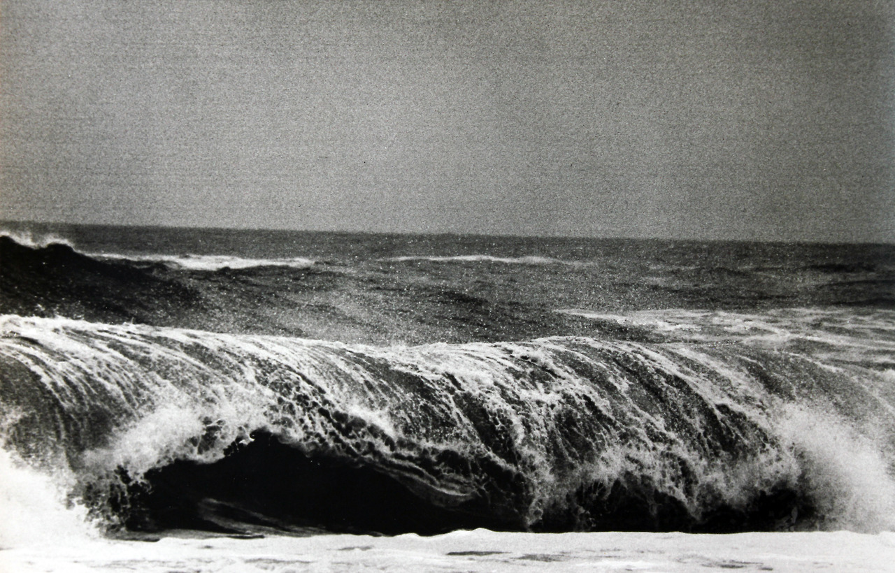poetryconcrete:East Hampton Wave, photography by André Kertész, 1972.