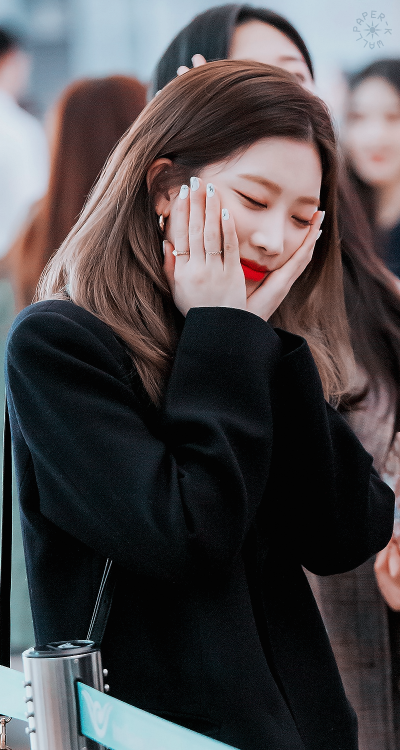 『KIM LIP』saved? reblog or like© kiss my lips.