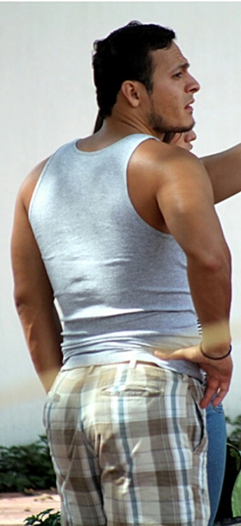 admirer88888:Growing fatter in the front and back! Damn what’s he been eating?!