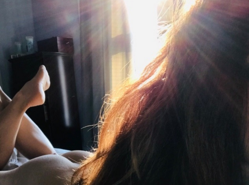 thatcitygurl: Sunny mornings in bed