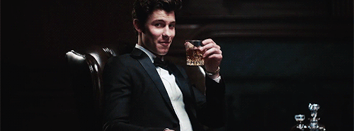 dailymalestars:Shawn Mendes + Holding alcohol