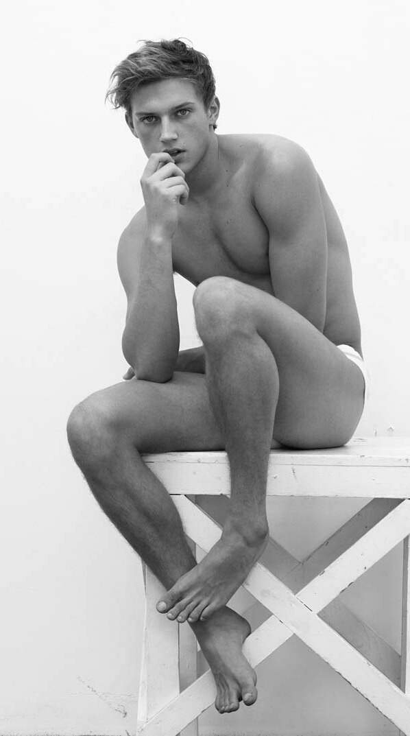 yopepeus:  evipan777:  250 Mal als Favorit markiert   Beautiful