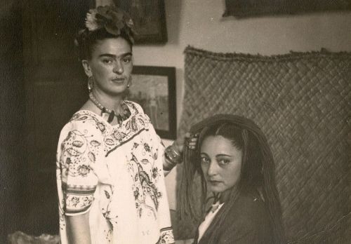 blueblackdream: Anonymous, Frida Braiding Rosa Covarrubias’s Hair, 1938 
