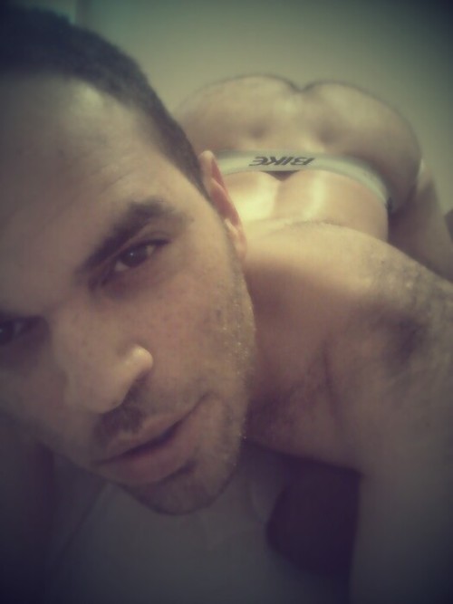 enriqueexposed:  My arch is something to fuck with  www.enriqueexposed.tumblr.com