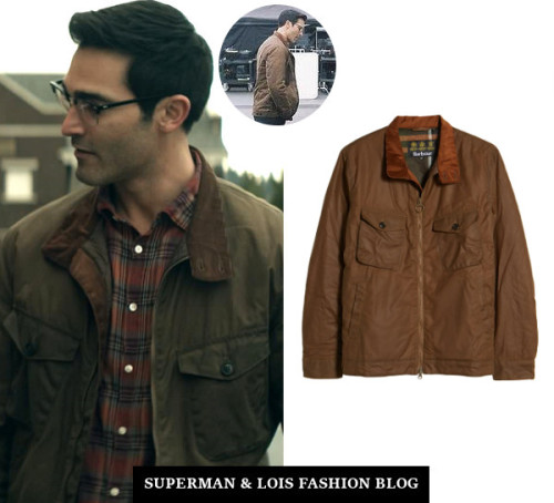 Who: Tyler Hoechlin as Clark Kent/SupermanWhat: BARBOUR Weldon Wax Jacket in Brown - $320.00Where: 1