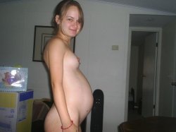 sexypregnanthotties:  For more sexy pregnant girls:  Follow http://sexypregnanthotties.tumblr.com/  Submit your preg pics: http://sexypregnanthotties.tumblr.com/submit