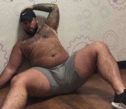 fattdudess:  gorditoguapo:  Feeling cute,