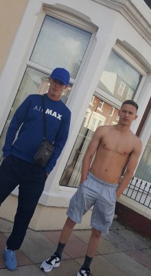 london-sex-party:  belfastchavlads:  Pick