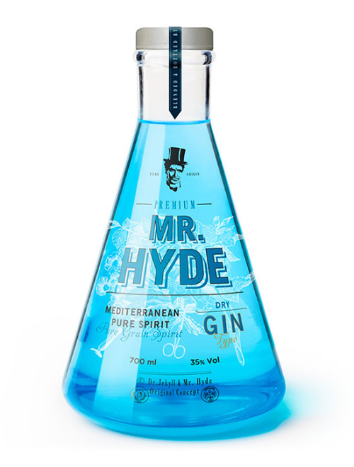 juicyblackberri:dporteiro:Jekyll & Hyde gin packaging by Eduardo del Fraile.My nerd obsession an