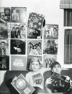 cbgbs-revistited:Debbie Harry and Chris Stein