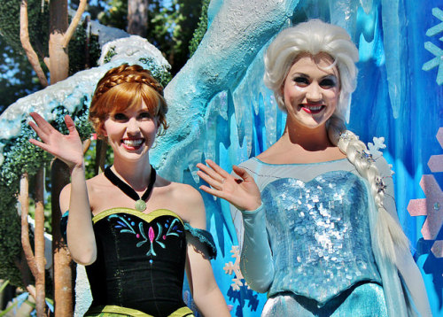 lovedisneylife:  Festival of Fantasy on Flickr.  aww aww awwwww my favorite sisters &lt;3 Elsa l