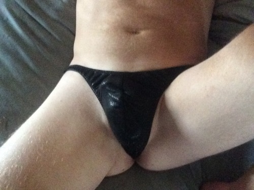 Cum on big cocks I want my first cock experience