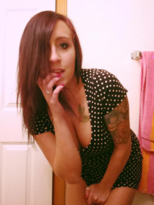 inkdminx:  My favorite dress .