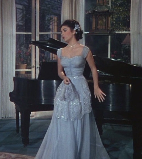 Elizabeth Taylor In A Date With Judy (1948).