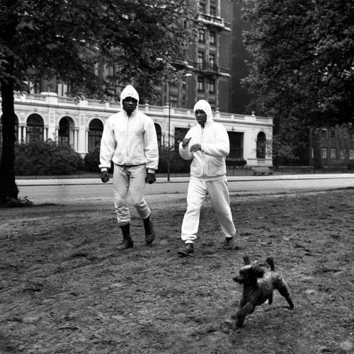 onceuponatown:  Muhammed Ali training on London’s streets, 1963.