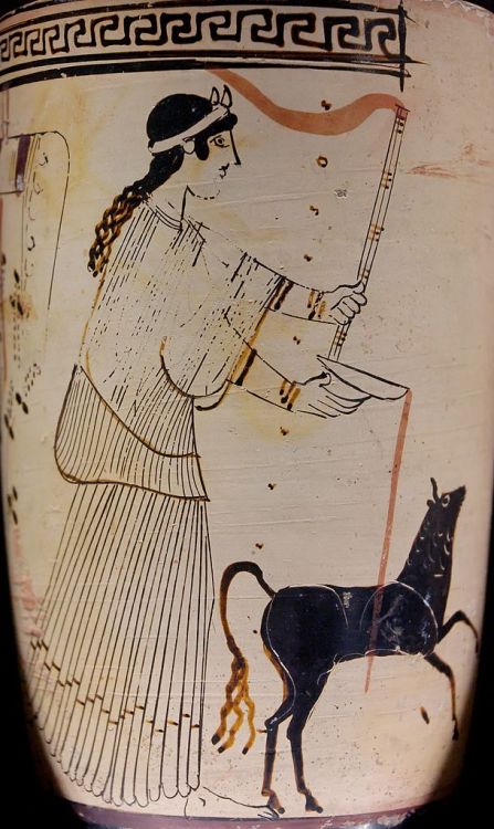 Artemis pours a libation.  Attic white-ground lekythos, in the manner of the Bowdoin Painter; ca. 46