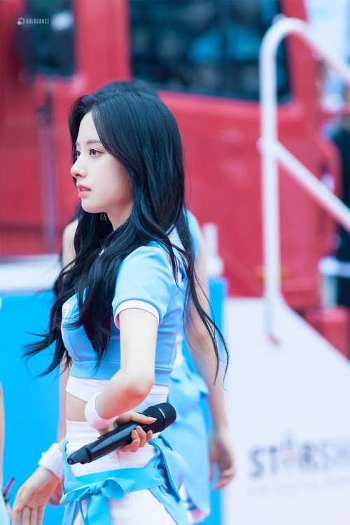 wjsndaily:please do not edit. © hula dance