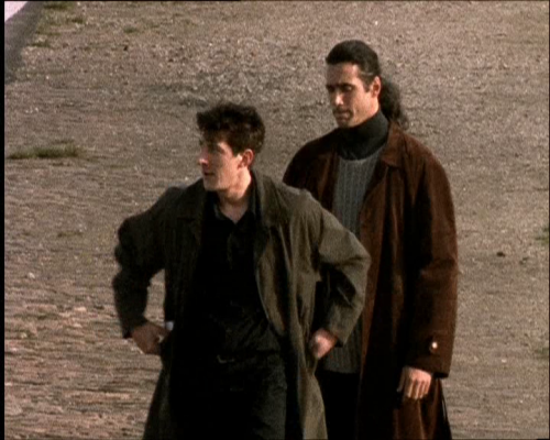 methos-daily:Methos screencaps * Methos “It’s good to be a myth.” Ah, this is th