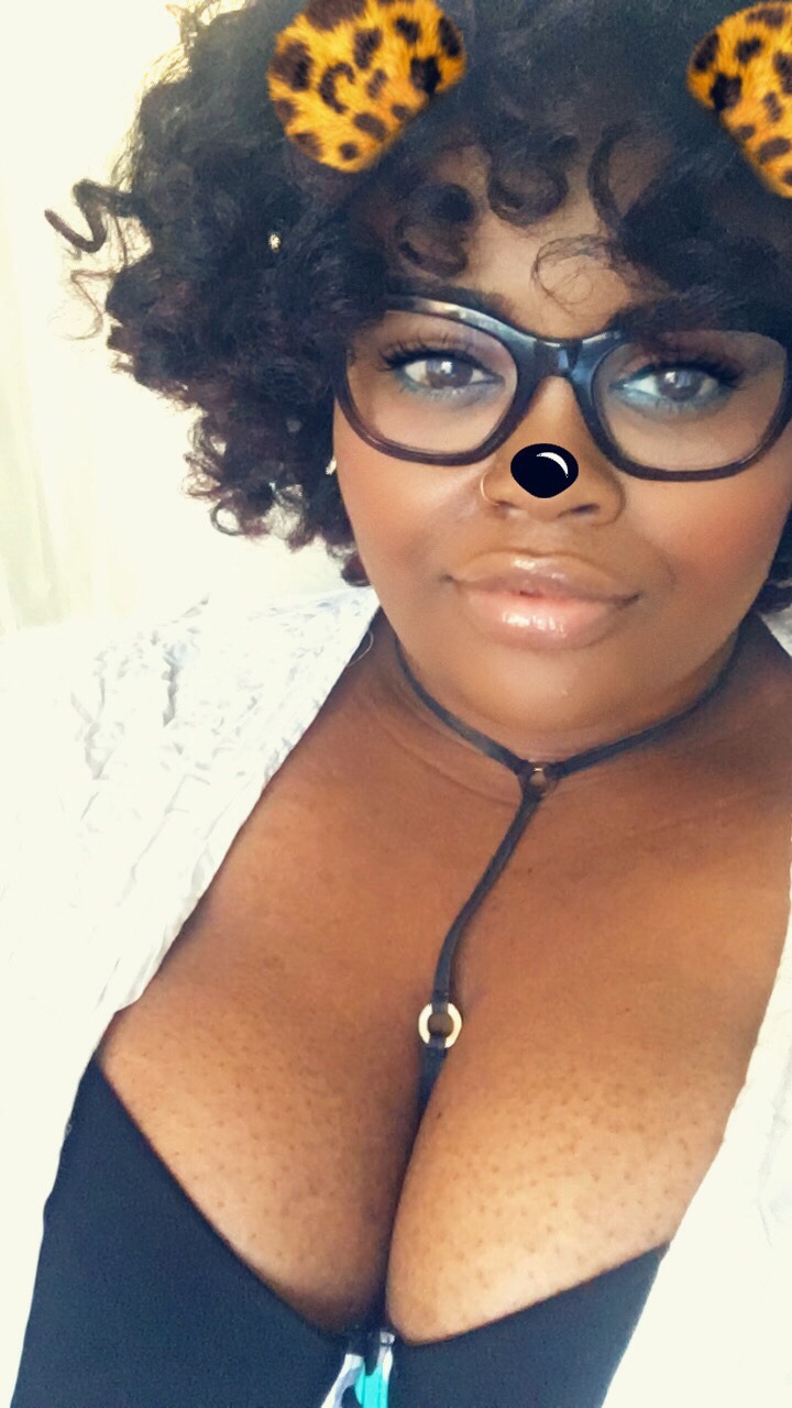 blackrebelz:  fatandbougie:issa muthafuckin full course meal 💕💕 #GodYes^^^This