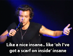 harrycmon:  Harry teases a fan     