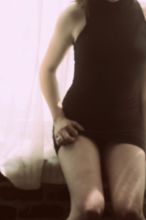 highcastle:  sunburn &copy; 2013 highcastle model : alexxxastudio : mariah carle photo