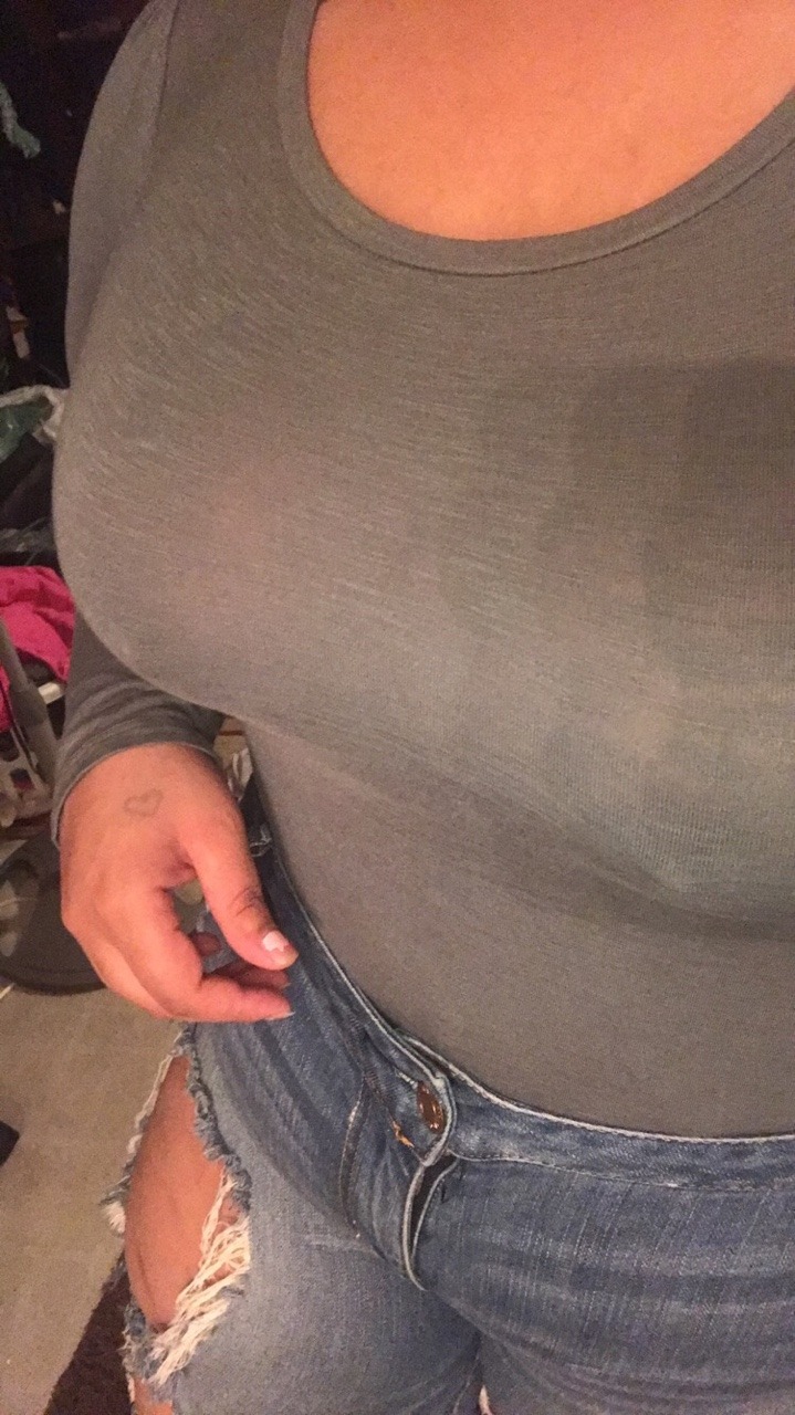 flawlessmixedgirl:  Been into the tucked in shirt/ bodysuit look