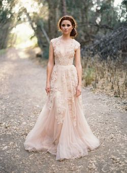 bukoladreamwedding:  Blush Reem Acra Wedding Gown  Love