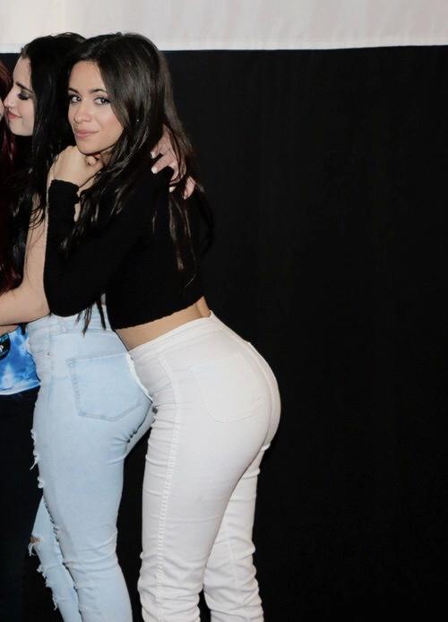 ourslauren:  i like big butts and i can not lie