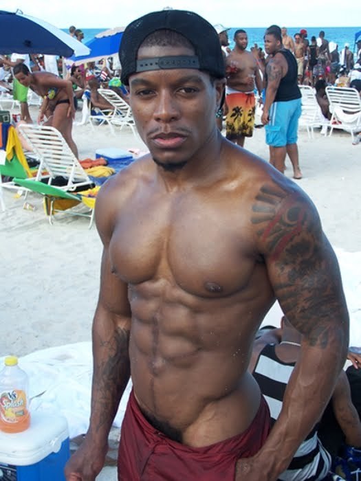 blkass:  Follow blkass.tumblr.com for much more !! Pics, videos and animated gifs