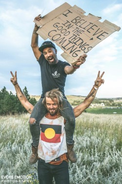 sailinjerry:Nahko Bear on the shoulders of Xavier Rudd in the Black Hills. Photo by Kristi Knupp of Evoke Emotion Photography. 