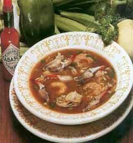 whirlofacurl:  estrella-fuego:  just-call-me-vendetta:  souljunkee:  aunaturale4life:  cmd80337:  Louisiana Cajun/Creole food Ca c’est tres bon!  MY CHILDHOOD! I LIVE FOR THIS FOOD ESPECIALLY SOME CRAWFISH  NOLA is calling me…  My city…my state…nowhere