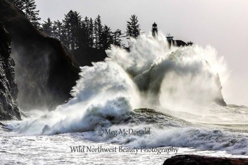 ~ Washington&rsquo;s Stunning Cape Disappointment ~The oldest functioning lighthouse on the U.S. Wes