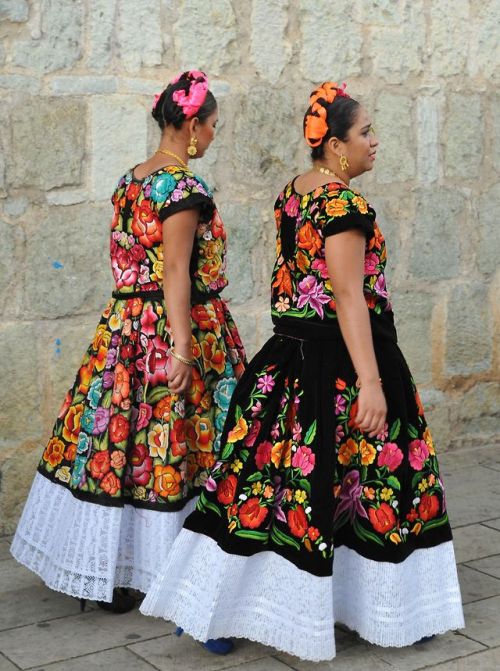 Traditional clothing from Oaxaca, Mexico4. Tuxtepec community