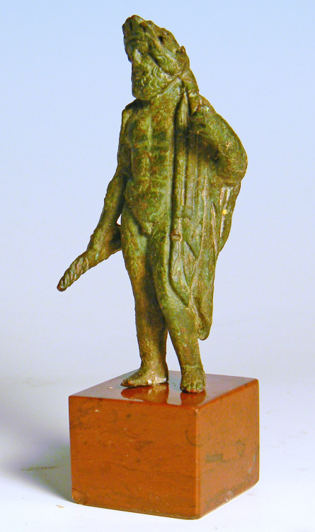 rodonnell-hixenbaugh:Roman Bronze Statuette of JupiterAn ancient Roman bronze statuette of Jupiter  