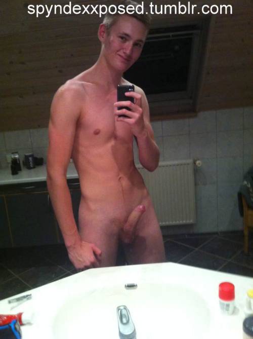 amateurexposedlads:spyndexxposed:Casper K exxposed! Oops sorry :P love his uncut cock!!!!Wow so hot!