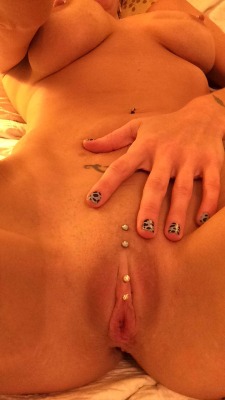 labiaexposed:  Pierced    @Labiaexposed.Tumblr  mmmmmmmmmmmmmmmm so beautiful.