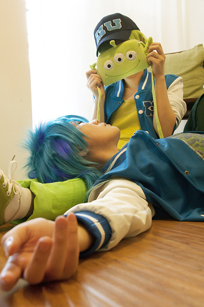 sadames:  Sulley is my friend, Mike is me  ;)  This may just be my new favorite cosplay.
