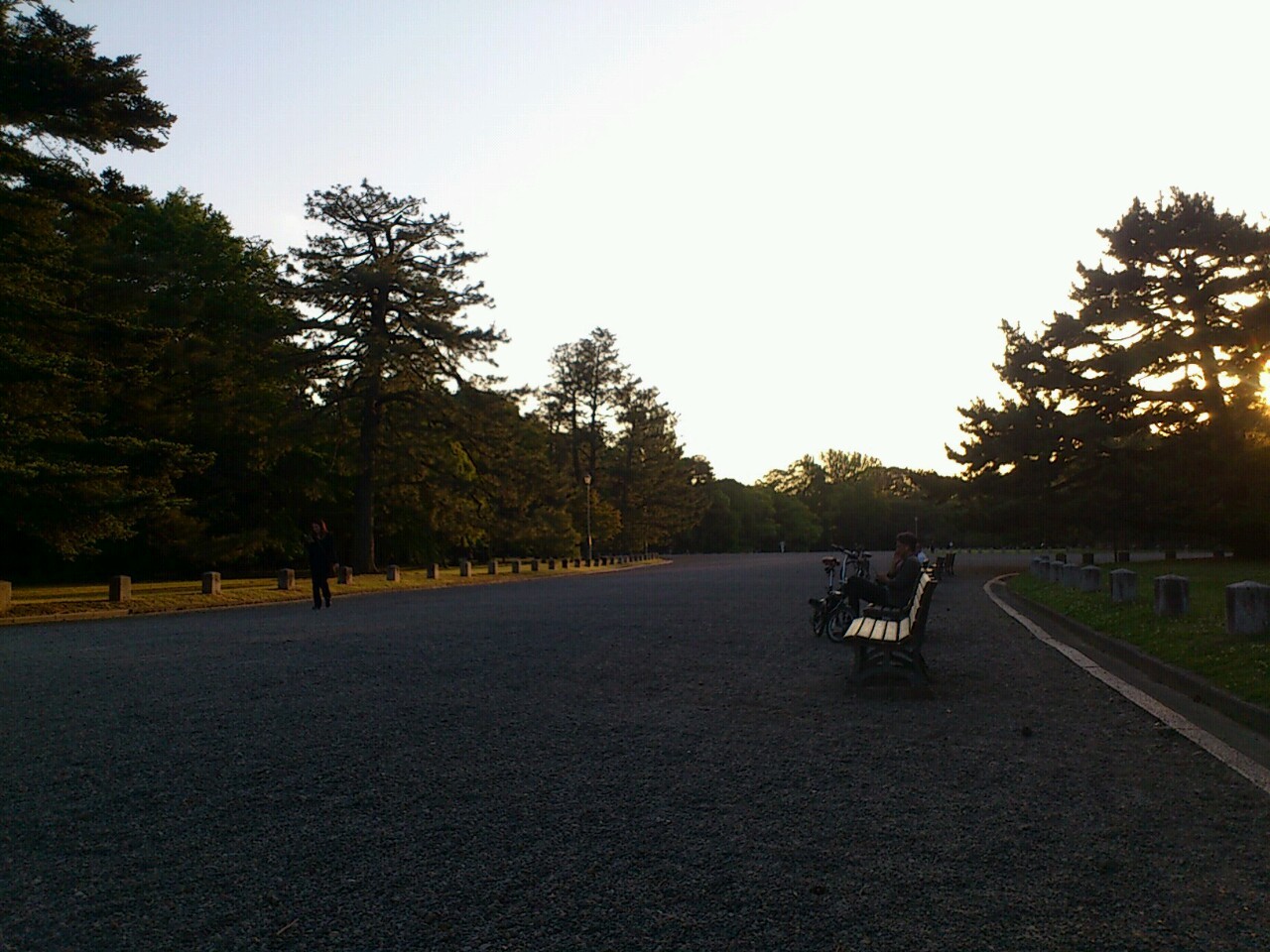 fromkyoto:  I come to Old Imperial Palace after the yoga . I think that it’s very
