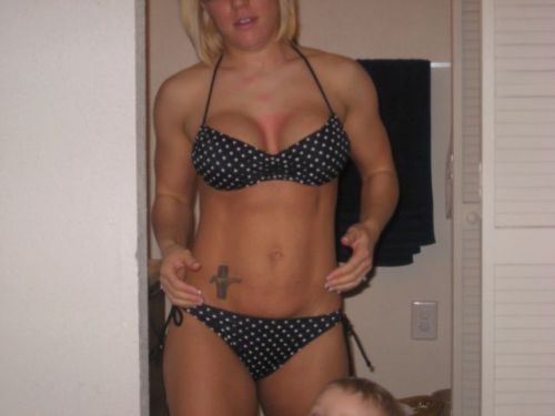 austintxsugarswingersclub:  mymarinemindpart2:Sexy Army wife pt 3 https://austintxsugarswingersclub.tumblr.com/