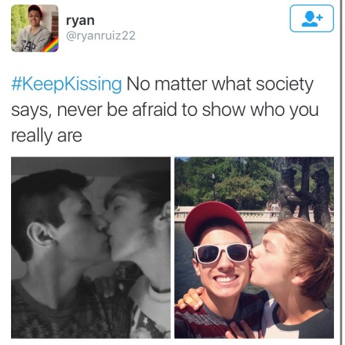 Porn mygayisshowing:  #KeepKissing photos